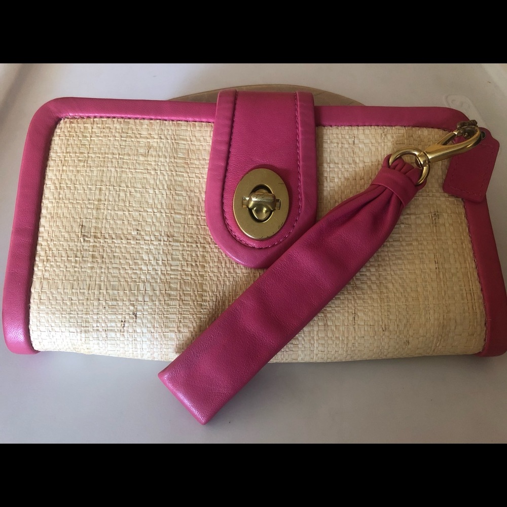 Authentic Coach Park Leather Clutch in pink/ straw - Picture 7 of 7